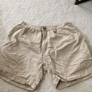 Men’s khaki Chubbies